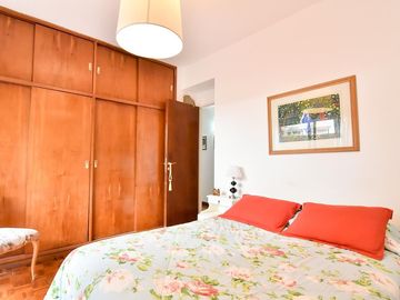 VENTA DEPARTAMENTO 3 AMBIENTES CON PATIO EN FLORES