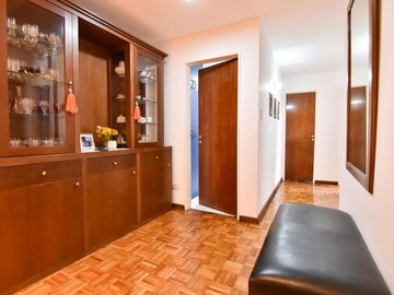 VENTA DEPARTAMENTO 3 AMBIENTES CON PATIO EN FLORES