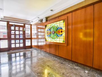 VENTA DEPARTAMENTO 3 AMBIENTES CON PATIO EN FLORES
