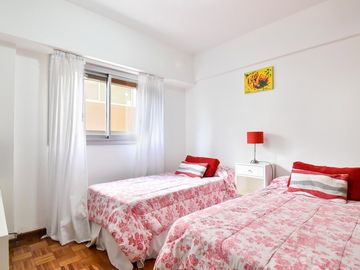 VENTA DEPARTAMENTO 3 AMBIENTES CON PATIO EN FLORES