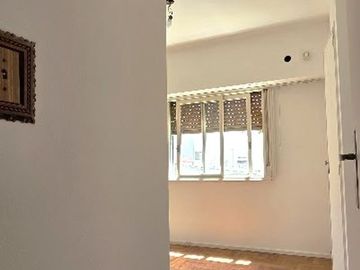 Departamento 3 amb.Baulera.Venta. Villa del Parque
