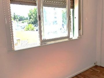Departamento 3 amb.Baulera.Venta. Villa del Parque