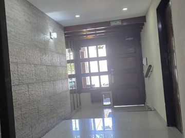 Departamento 3 amb.Baulera.Venta. Villa del Parque