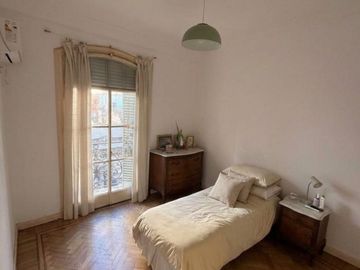 Dto alquiler 4 amb Balvanera reciclado Luz balcon