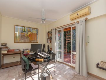 VENTA CASA LOTE PROPIO 6 AMB COLEGIALES JARDIN