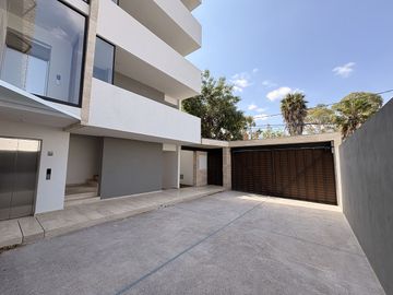 ESPECTACULAR DEPARTAMENTO EN LOMAS 3RA - $5.7 MDP