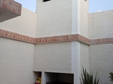 CASA EN VENTA LOMAS 3RA SECCIÓN - $5.4 MDP