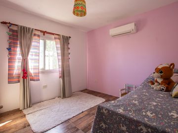 LOTE 600 M2 - VENTA CASA 4 AMB C/ PARQUE y PISCINA
