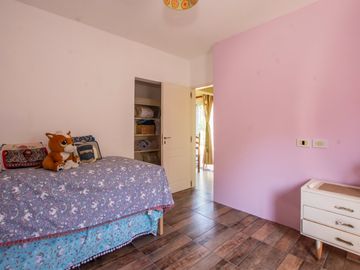 LOTE 600 M2 - VENTA CASA 4 AMB C/ PARQUE y PISCINA