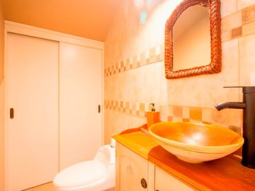 LOTE 600 M2 - VENTA CASA 4 AMB C/ PARQUE y PISCINA