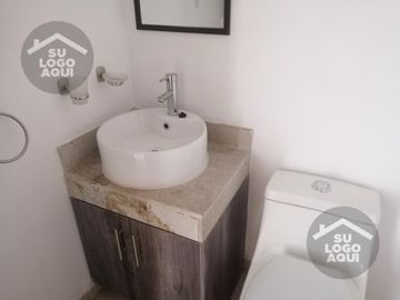 CASA EN RENTA EN VIÑA REAL AL NORTE A UN PASO DE LA CLINICA 3
