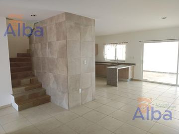 CASA EN RENTA EN VIÑA REAL AL NORTE A UN PASO DE LA CLINICA 3