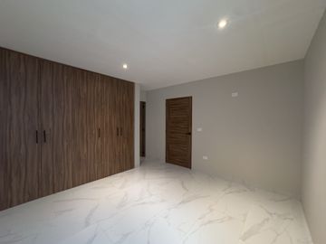 CASA EN VENTA EN GRAN PEÑON