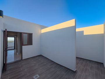 CASA EN VENTA EN GRAN PEÑON