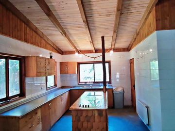 Casa en Venta en Pucón – Amplia y cómoda – 6698 m2