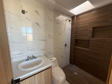 Casa en venta en el Norte de Ambato