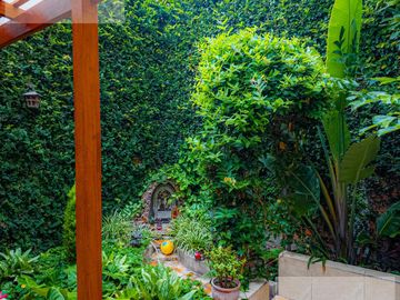 Casa en Urb. Los Cedros de Villa - Chorrillos
