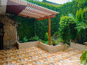 Casa en Urb. Los Cedros de Villa - Chorrillos