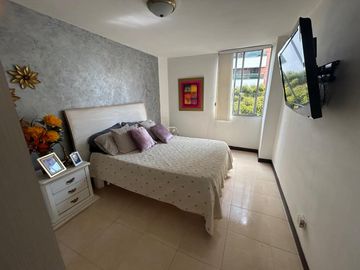 Apartamento en venta de 4 hab. en Laureles, Medellín