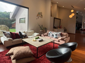 Casa en venta de 4 hab. en Guaymaral, Bogotá
