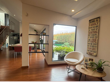 Casa en venta de 4 hab. en Guaymaral, Bogotá
