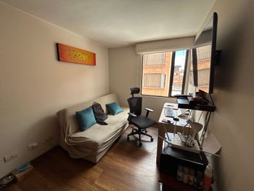 Apartamento en venta de 2 hab. en Santa Barbara, Bogotá
