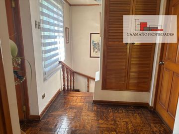 Hermosa Casa con Gran terreno en el Corazón de Macul