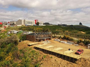 Se vende sitio con departamentos en Ancud