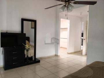 Casa en Renta amueblada en Privada Fraylea, Villa de Pozos