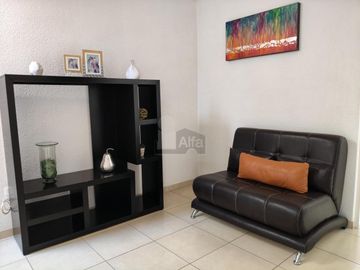 Casa en Renta amueblada en Privada Fraylea, Villa de Pozos