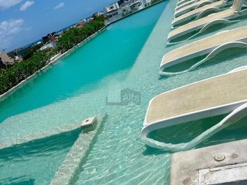 Venta de departamento de lujo en Playa del Carmen