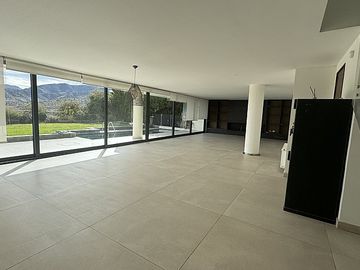 DPTO DUPLEX CON JARDÍN Y PISCINA PROPIA/ C.DEL YUNQUE