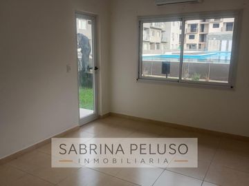 Alquiler Departamento 2 amb. con cochera Complejo Solares- Moreno