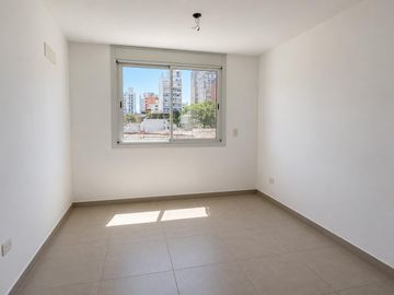 Departamento de un dormitorio con balcón en Barrio Martin