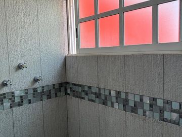 Renta Casa en San Antonio Cinta
