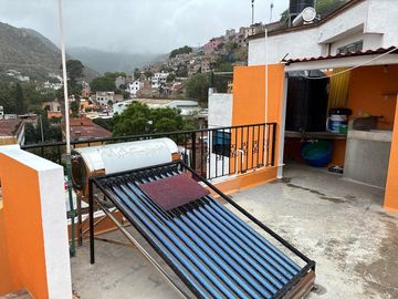 CASA EN VENTA EN EL CENTRO