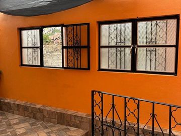 CASA EN VENTA EN EL CENTRO