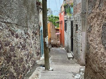 CASA EN VENTA EN EL CENTRO