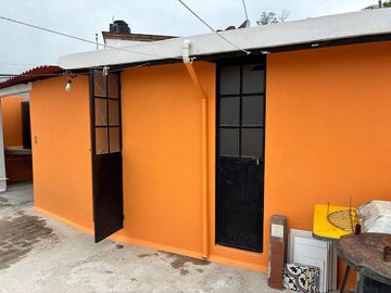 CASA EN VENTA EN EL CENTRO