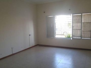 Casa en venta de 3 dormitorios con cochera
