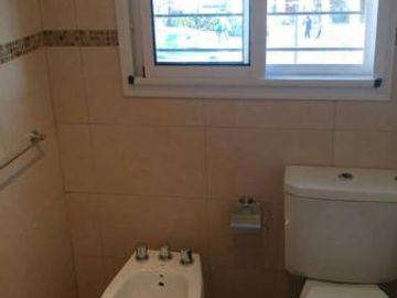 Casa en venta de 3 dormitorios con cochera