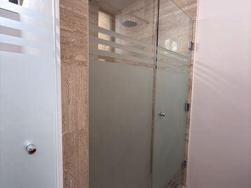 CASA EN VENTA MERIDA, TEMOZON NORTE, PRIVADA SOLUNA, ENTREGA INMEDIATA.