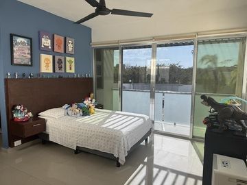 CASA EN VENTA MERIDA, PRIVADA SANTA GERTRUDIS COPO, ENTREGA INMEDIATA.