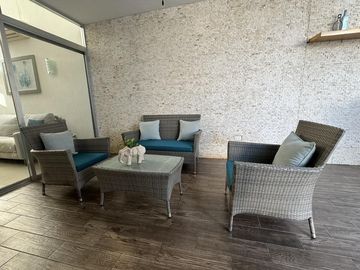 CASA EN VENTA MERIDA, PRIVADA SANTA GERTRUDIS COPO, ENTREGA INMEDIATA.