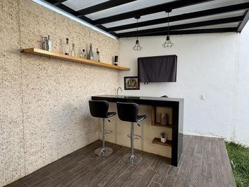CASA EN VENTA MERIDA, PRIVADA SANTA GERTRUDIS COPO, ENTREGA INMEDIATA.