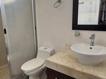 CASA EN VENTA MERIDA, PRIVADA SANTA GERTRUDIS COPO, ENTREGA INMEDIATA.