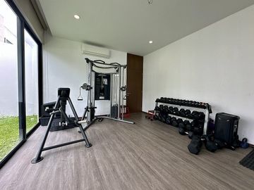 Casa de lujo en venta| una planta| 5 recámaras| Montebello, Mérida, Yucatán