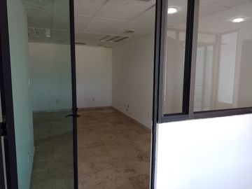 IMPULSA TU NEGOCIO, UBICACION ESTRATEGICA EN SAN JERONIMO LIDICE