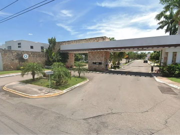 Casa(40) en Venta en Privada Cocoyoles en Santa Gertrudis Copó