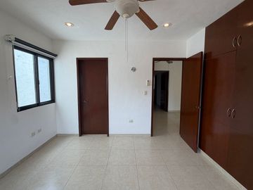Casa(40) en Venta en Privada Cocoyoles en Santa Gertrudis Copó